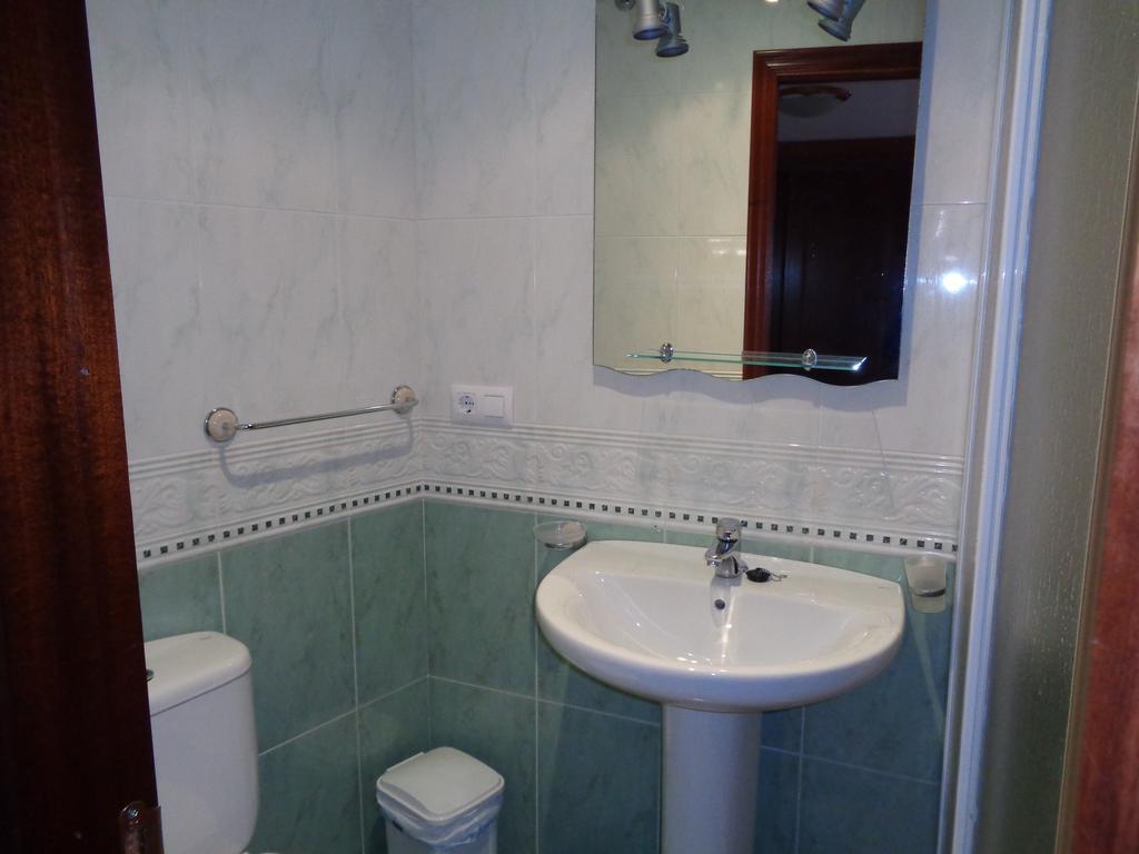 Apartamentos San Pelayo Onís Oda fotoğraf