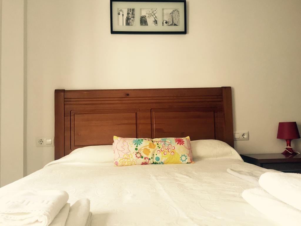 Apartamentos San Pelayo Onís Oda fotoğraf